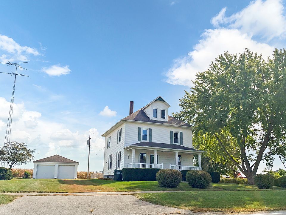102 S Central St, Danforth, IL 60930 Zillow
