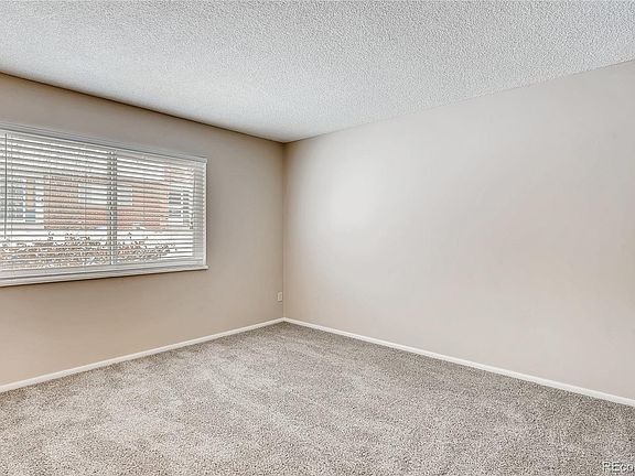 5th image of 9094 E Nassau Ave