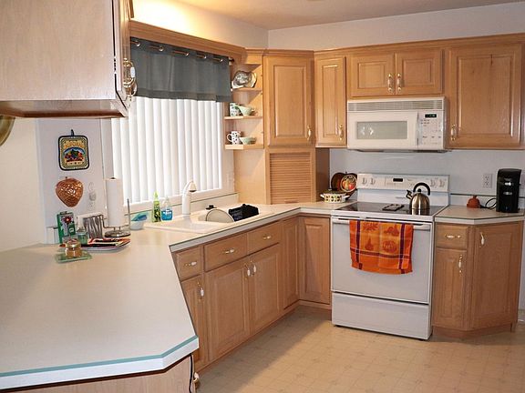 5th image of 1050 W Red Hills Pkwy Unit 19