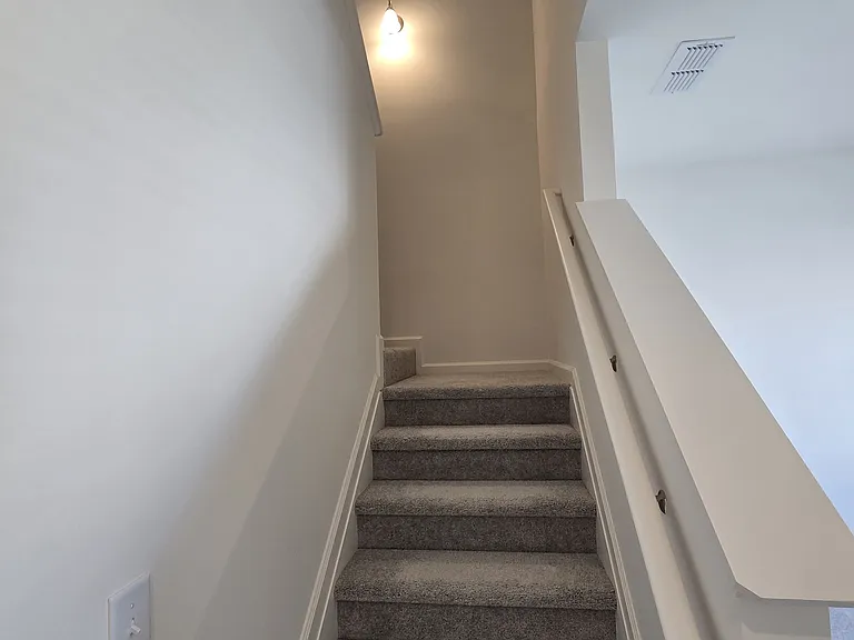 73 Rowlett Pl — Photo 13