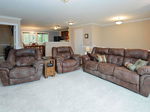 1382 Darlington Trails-105