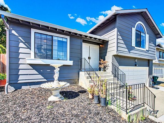 5th image of 837 N Regatta Drive