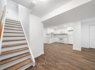582 Carlyle Ct, Oshawa, ON L1H6S2