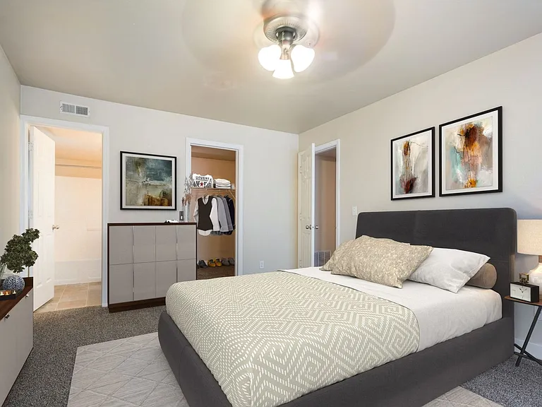 Clearwater Apartments — Photo 33