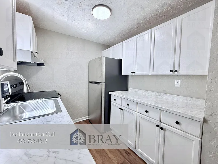 6101 Orebank Rd — Photo 2