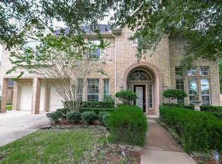 13047 Forester Canyon Ln, Sugar Land, TX 77498