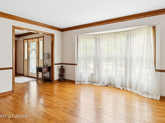 2nd image of 16 Rock River Ct