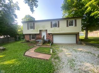 667 E Edgewood Ave, Indianapolis, IN 46227