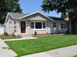 9820 Normandy Ave, Oak Lawn, IL 60453