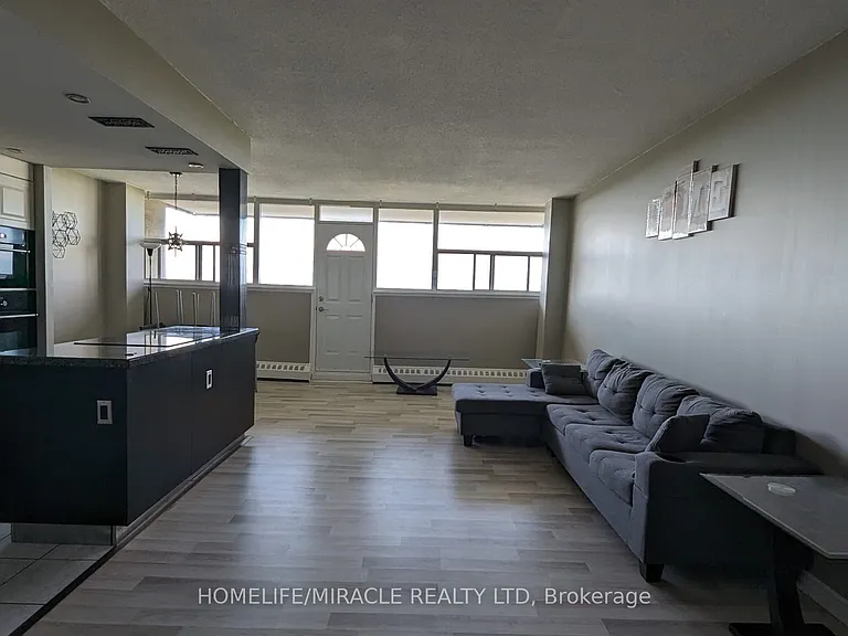 215 Glenridge Ave #907 — Photo 6