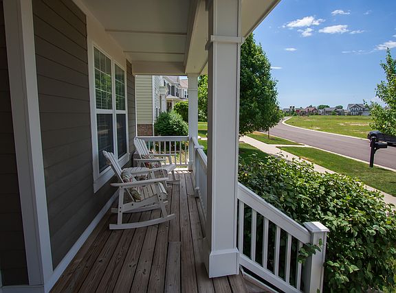 3rd image of 152 Diana Dr