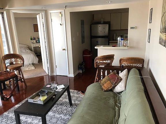 3rd image of 900 19th Ave S APT 1103