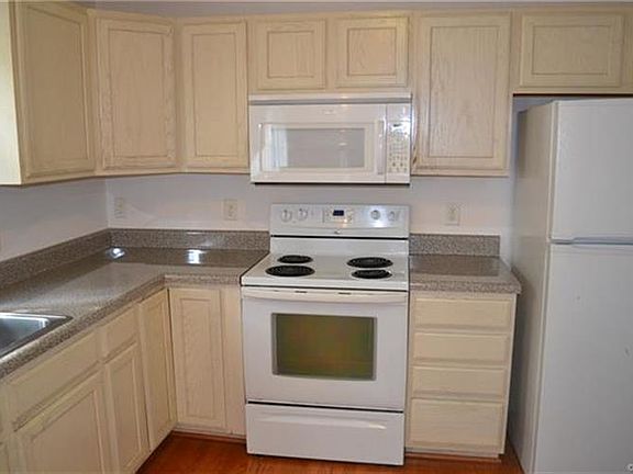 5th image of 22231 Lake Jordan Dr