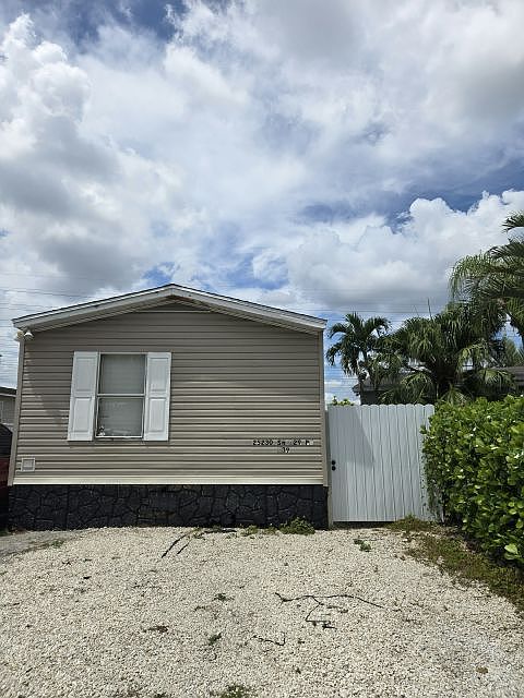 2nd image of 25230 SW 129th Pl #139