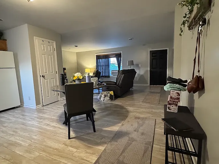75 S Maiden St #2 — Photo 5