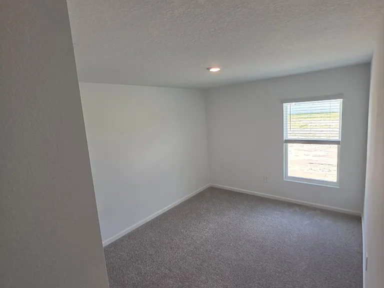 3739 NE 32nd Ct — Photo 11