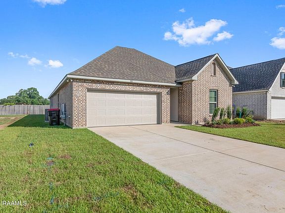 5th image of 104 Wild Cherry Ln
