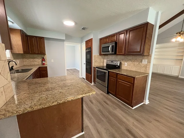 27226 Pyeatt Ln — Photo 11