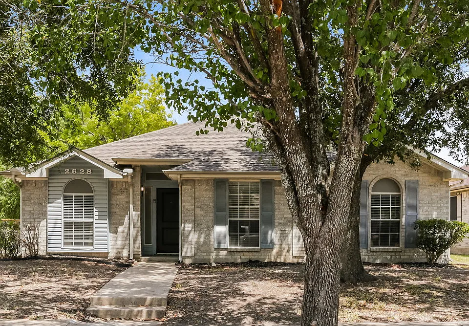 2628 Hidden Springs Dr