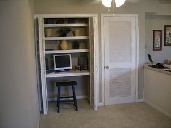 Cedar w/LARGE Pantry!