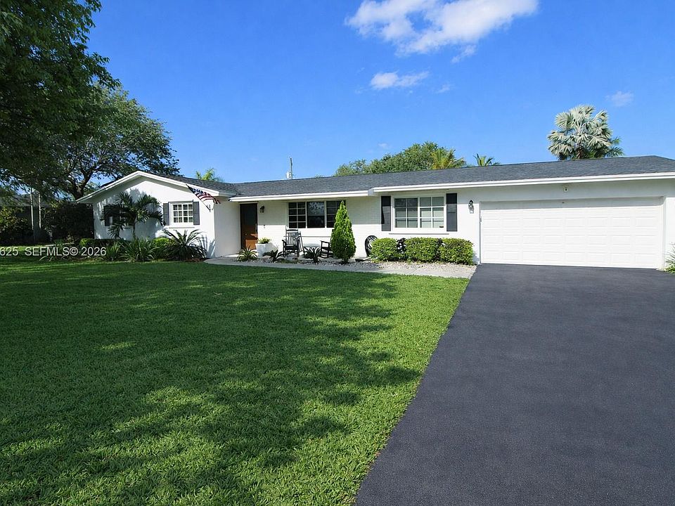 1st image of 27420 SW 165th Ave