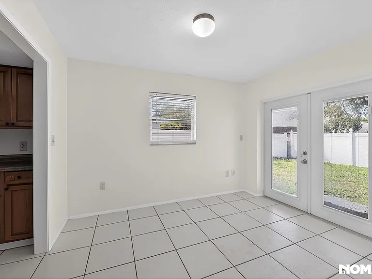 253 Glenwood Ave — Photo 23