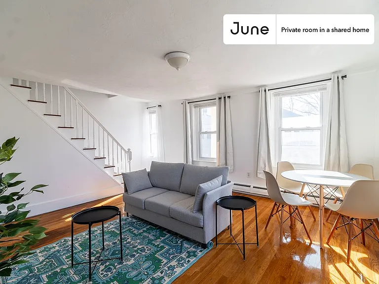 14 Bacon St #A — Photo 11