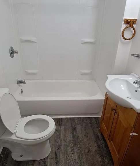 1321 Chesapeake Ave — Photo 7