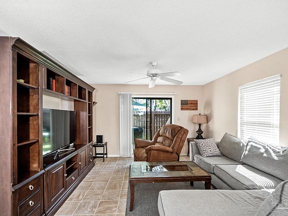5th image of 2201 Scenic Hwy APT M2