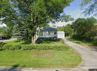 31 Cottage Grove Ave, South Burlington, VT 05403