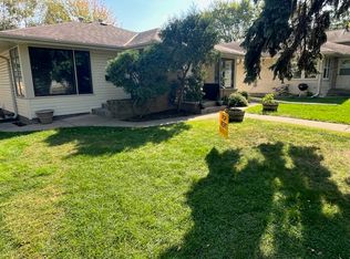 5933 Diamond Lake Ln #0, Minneapolis, MN 55419