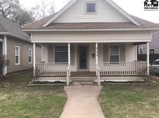 317 W 11th Ave, Hutchinson, KS 67501