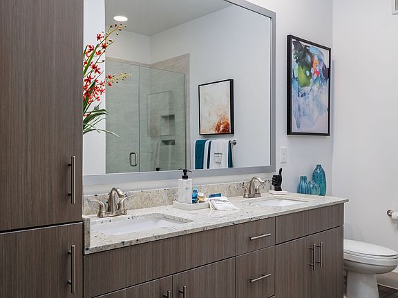4th image of 1615 Sunnyvale St #623