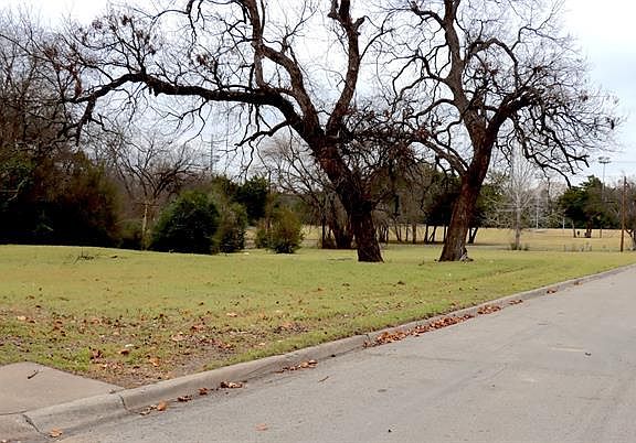 3rd image of 2947 Magna Vista Dr
