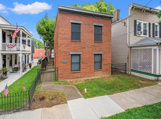 250 W 8th St, Covington, KY 41011