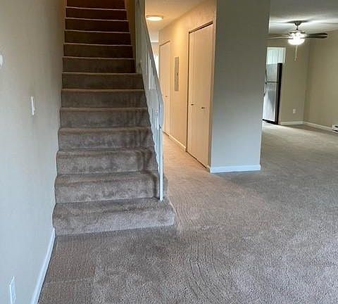 2nd image of 405 102nd Ave SE APT I