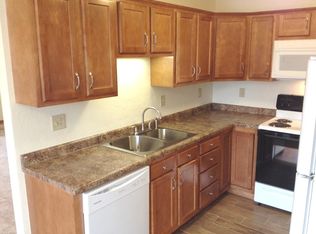 414 Morningside Ave, Jeannette, PA 15644