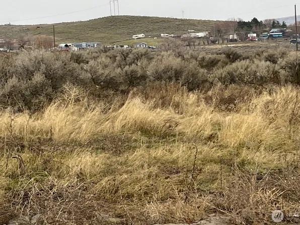 0 NKA Cabin Lane, Selah, WA 98942
