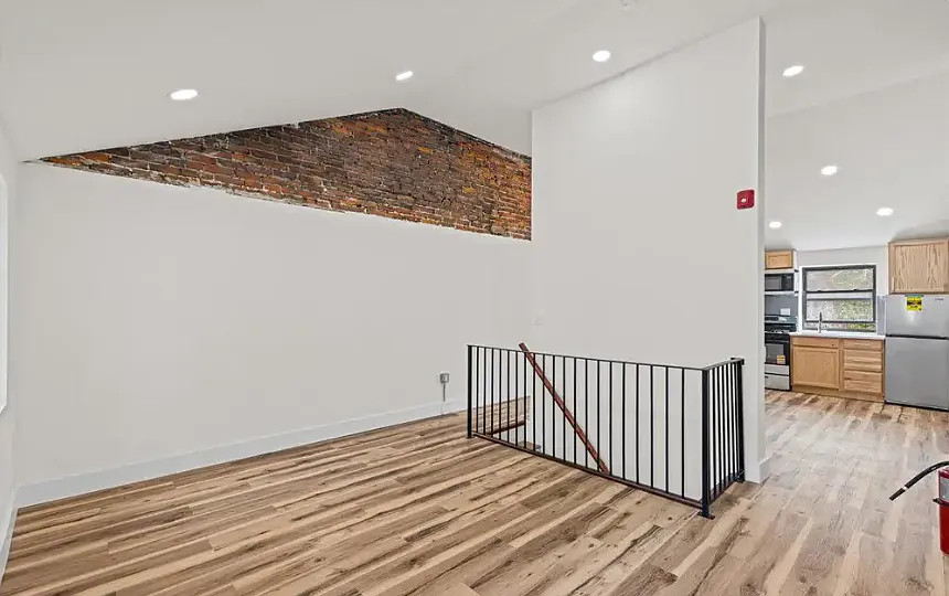 Studio, $1,399 — Photo 2