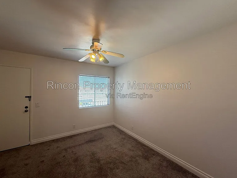 263 S Ventura Rd #270 — Photo 11