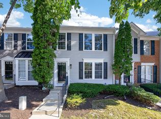 605 Coach Hill Ct, West Chester, PA 19380