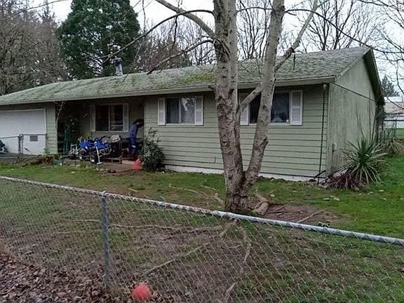 2nd image of 19067 SE Caruthers St