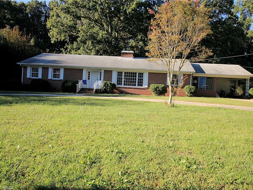 1st image of 217 E Stadium Dr