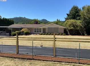 90076 Greenwood Dr, Walterville, OR 97489