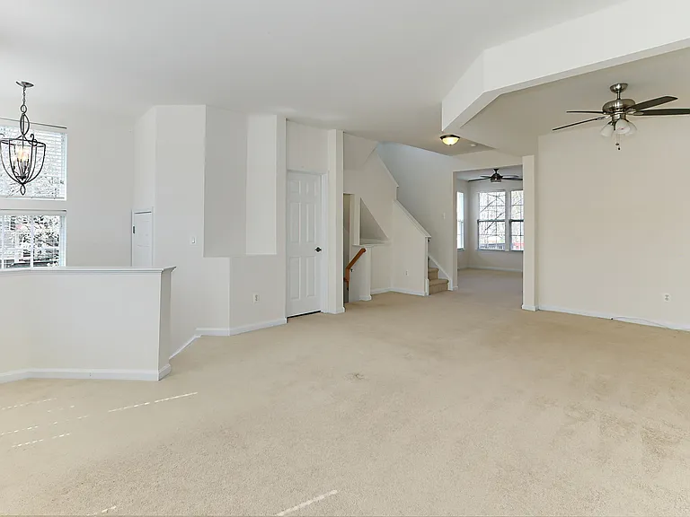 21510 Iredell Ter — Photo 26