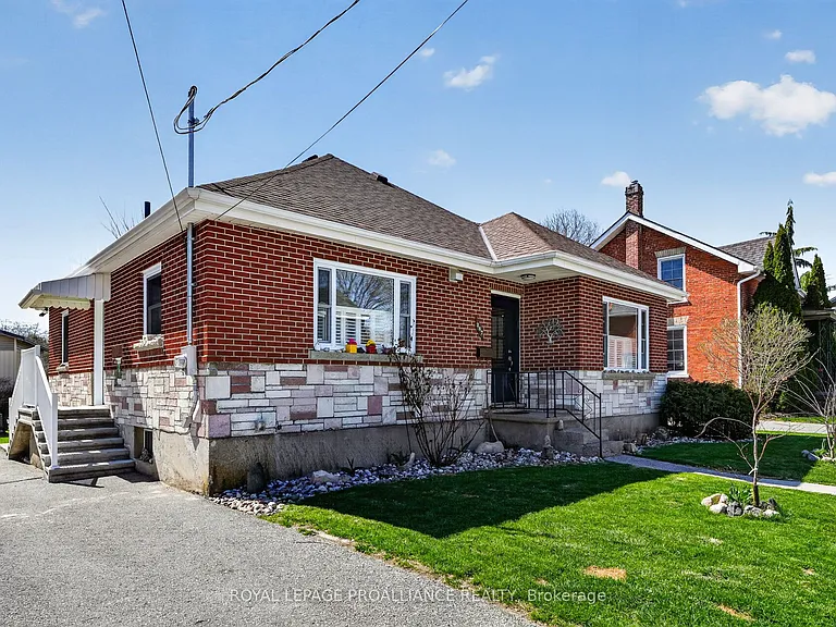 387 Mathew St — Photo 6