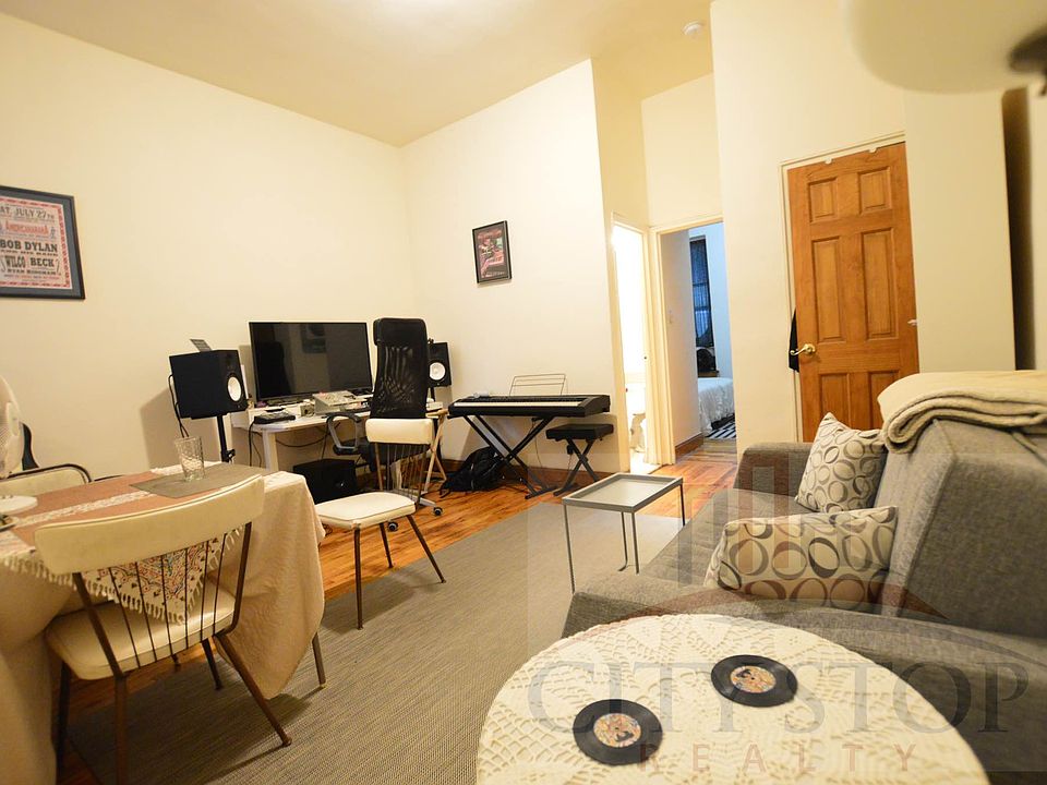 1st image of 203 W 85th St #1
