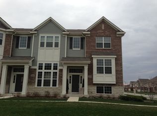 2604 Dunraven Ave, Naperville, IL 60540