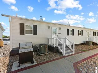 108 Green Turtle Bay Dr, Grand Rivers, KY 42045