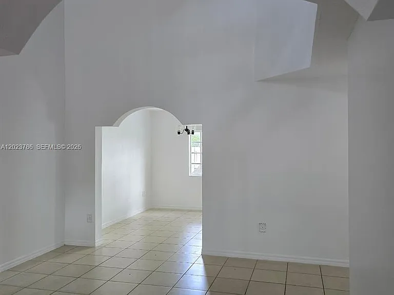 13658 SW 142nd Ter — Photo 5